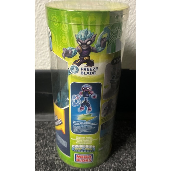 Mega Bloks Skylanders Swap Force: Champions Fig Pack | bol Skylanders Mega Bloks swap force Freeze Blade Figure NEW SEALED